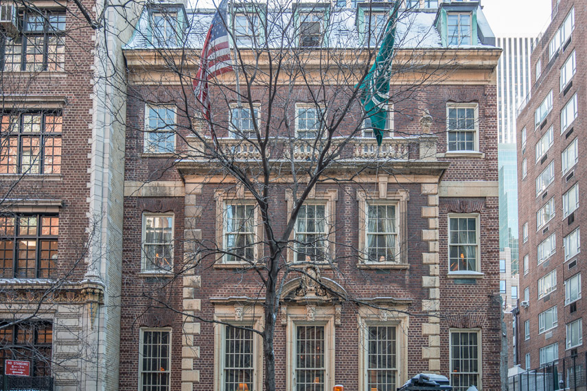 Links Club Manhattan Sideways